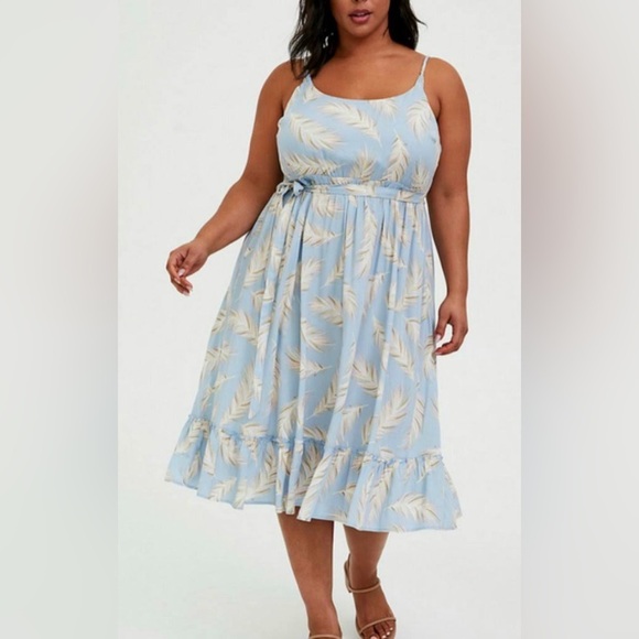 TORRID Light Blue Feather Print Spaghetti Strap Ruffled Hem Summer Dress Size 2X - Picture 1 of 12